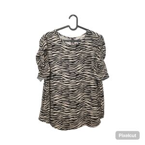 LOFT Black & White Zebra-Print Short Sleeve Top